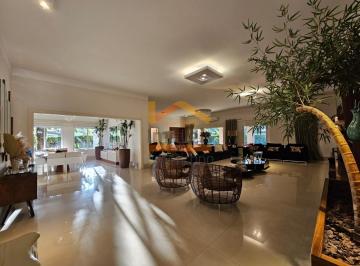 Casa · 670m² · 4 Quartos · 5 Vagas · Casa de Condomínio para venda em Fazenda De Cillo de 670.00m² com 4 Quartos, 4 Suites e 5 Garagens