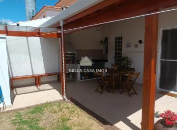 Casa · 108m² · 3 Quartos · 1 Vaga · Casa para venda em Vossoroca de 108.00m² com 3 Quartos e 1 Garagem