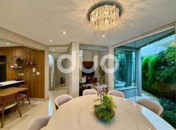 Casa · 310m² · 4 Quartos · 2 Vagas · RESIDÊNCIA DE ALTO PADRÃO NO CONDOMÍNIO VILLAGE DES LIONS