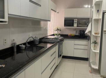 Apartamento · 72m² · 2 Quartos · 1 Vaga · Apartamento para venda em Jardim Macedo de 72.00m² com 2 Quartos, 1 Suite e 1 Garagem