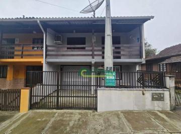 7e2bd85c93a6d701cc050e210f0cd550983bbb0b · Casa com 3 dormitórios para alugar, 118 m² por R$ 2.350/mês - Armação - Penha/SC