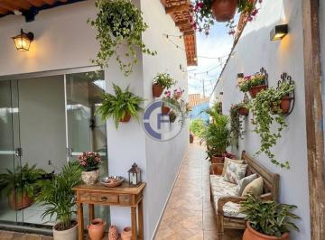 Imagem 1 · Casa para venda em Centro, São Sebastião do Paraíso
