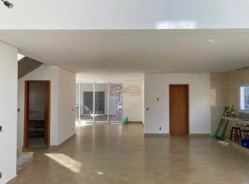 af37f011e06131b890935173461bbd8f41b79ac6 · Casa Residencial / Condomínio Villagio Paradiso