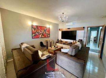 Casa · 138m² · 3 Quartos · 3 Vagas · Casa para venda em Vista Alegre de 138.00m² com 3 Quartos, 1 Suite e 3 Garagens