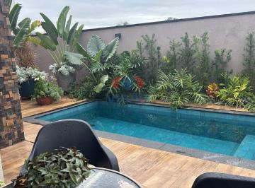 Casa · 208m² · 4 Vagas · Casa com 3 suíte à Venda no Condomínio Villa Sapezal