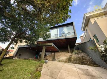 Casa · 232m² · 3 Quartos · Casa de Condomínio para alugar em Morada Dos Pássaros de 232.00m² com 3 Quartos e 3 Suites
