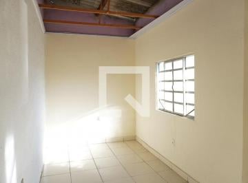 Casa · 226m² · 6 Quartos · 4 Vagas · Casa à Venda - Vila Carmosina, 6 Quartos, 226 m2
