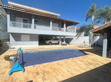Casa · 700m² · 4 Quartos · 8 Vagas · Sobrado para venda em Terras De São Carlos de 700.00m² com 4 Quartos, 4 Suites e 8 Garagens