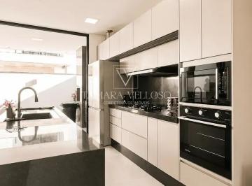 Casa de 3 quartos, Mogi das Cruzes · Casa para venda em Porteira Preta de 192.00m² com 3 Quartos, 1 Suite e 2 Garagens