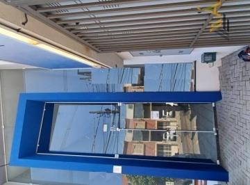 Comercial · 95m² · 2 Vagas · Imóvel Comercial para alugar em Centro de 95.00m² com 2 Garagens