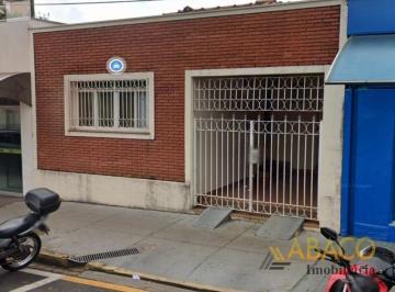 Casa · 139m² · 3 Quartos · 1 Vaga · Casa para venda em Centro de 138.75m² com 3 Quartos e 1 Garagem