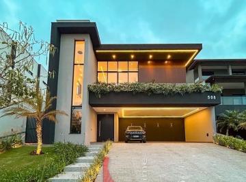 Casa · 318m² · 3 Quartos · 3 Vagas · Casa de Condomínio para venda em Res. Vale Das Águas de 318.00m² com 3 Quartos, 3 Suites e 3 Garagen