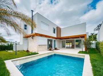 Casa · 420m² · 4 Quartos · 4 Vagas · Casa de Condomínio para venda em Condomínio Villa Dos Pinheiros de 420.00m² com 4 Quartos, 4 Suites