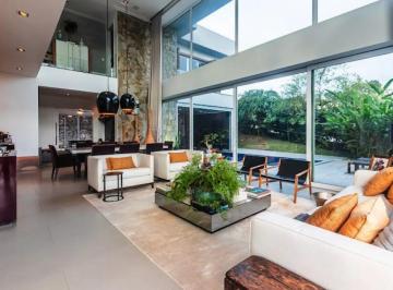 Casa · 494m² · 4 Quartos · 4 Vagas · Casa de Condomínio para alugar em Cidade Tamboré de 494.00m² com 4 Quartos, 4 Suites e 4 Garagens