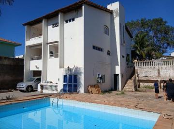 Comercial de 5 quartos, Cuiabá · Casa no Jardim Califórnia em Cuiabá-MT
