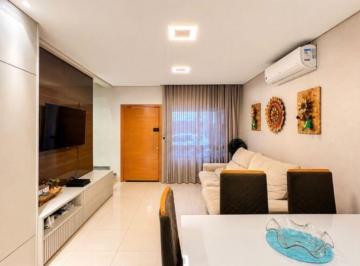 Casa de 3 quartos, Cuiabá · Condomínio Palm Village