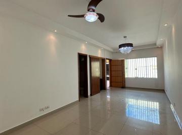 Casa de 3 quartos, Cajamar · Casa com piscina para locação