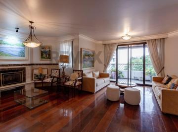 Apartamento · 217m² · 4 Quartos · 3 Vagas · Exclusividade no Campo Belo – 217m², 4 Dorms (2 Suítes), 3 Vagas e Elevador Privativo
