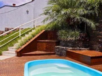 Casa · 232m² · 3 Quartos · 3 Vagas · Casa com 3 quartos com piscina 187m² à venda Zona Norte Porto Alegre
