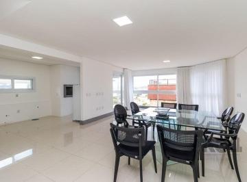 Apartamento · 238m² · 3 Quartos · 2 Vagas · Excelente cobertura de 238m² com 3 dormitórios e 2 vagas.