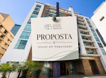 Apartamento · 107m² · 3 Quartos · 2 Vagas · Apartamento no Batel, 107m2, 3 quartos