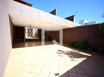 Casa · 240m² · 4 Quartos · 4 Vagas · Casa para Aluguel - Setor Nova Suiça, 4 Quartos,  240 m² - Goiânia