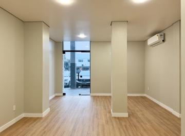 Comercial · Sala comercial nova de 35m² para locação - Cidade Alta, Araranguá