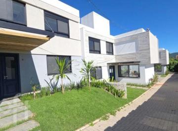 e9863c41 · Casa em Condomínio, 3 dormitórios, 181.74 m², em Córrego Grande