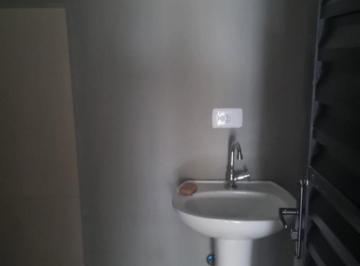 Comercial · 90m² · 1 Vaga · Espaço Comercial para Locação com espaço livre 1 banheiro , copa e 1 vaga de garagem