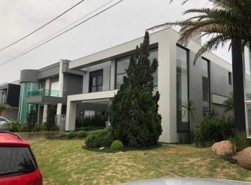 Apartamento · 570m² · 5 Quartos · 2 Vagas · Imoveis - no Centro