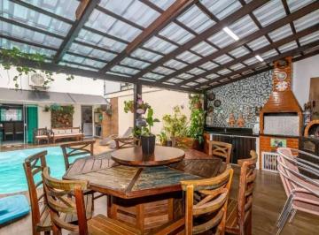 Casa de 3 quartos, São Paulo · Casa de 210 m² com 3 quartos à venda em Itaquera
