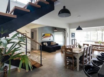 Casa de 3 quartos, Cotia · Duplex para venda em Chácara Pavoeiro com 3 quartos, sendo 2 suítes, 184m²