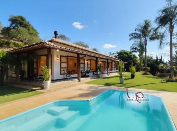 Casa de 4 quartos, Petrópolis · Casa Linear Dentro de Condomínio em Itaipava, Terreno Plano de 3000m², Linda Vista para as Montanhas