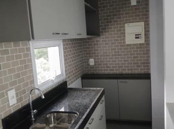 Apartamento en Aluguel de 2 quartos Espinheiro · Lindo Apartamento de 58m² de 2 Quartos (1 Suíte) Semimobiliado no Espinheiro