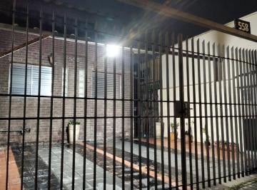 Casa de 10 quartos, São Paulo · Casa a venda com operação de hospedaria funcionando 10 quartos 3 suítes 2 vagas