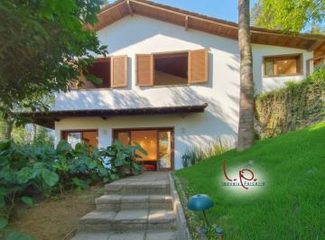 Casa de 2 quartos, Petrópolis · Casa Dentro de Condomínio com Fácil Acesso em Araras, 2 Suítes, Riacho e Linda Vista.