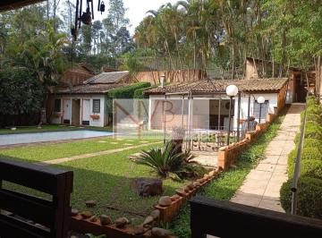 Casa · 780m² · 4 Quartos · 4 Vagas · Casa à venda em Chácara dos Junqueiras, Carapicuíba | 4 dorms, 3 suítes, 780m²