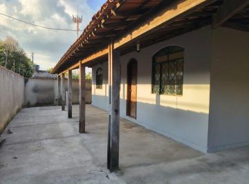 Casa de 4 quartos, Betim · Casa de 360 m² com 4 quartos à venda em Betim