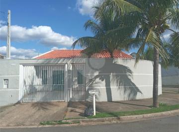 Imagem Principal · Casa de esquina