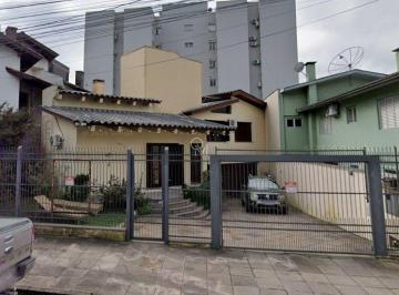 Casa · 298m² · 3 Quartos · 4 Vagas · Casa para locação no bairro Cruzeiro