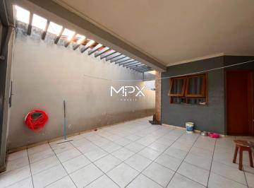 Casa · 95m² · 3 Quartos · Casa à venda no bairro Vila Rezende em Piracicaba.