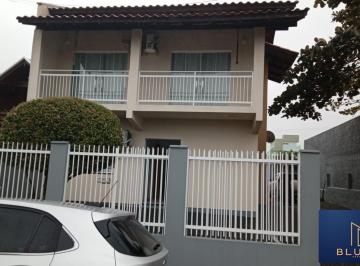 Casa · 220m² · 3 Quartos · 3 Vagas · LINDO SOBRADO SEMI-MOBILIADO NA PRAIA ALEGRE DE PENHA