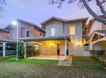 Casa de 3 quartos, Cotia · Casa no condomínio Condomínio Reserva da Granja para venda com 3 quartos, sendo 2 suítes, 209m²