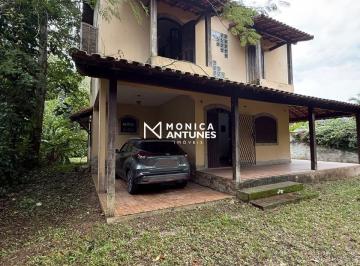 Casa · 760m² · 3 Quartos · 4 Vagas · Casa com 3 Quartos, 2 Suítes e Varanda em L à Venda em Itaocaia Valley | Maricá