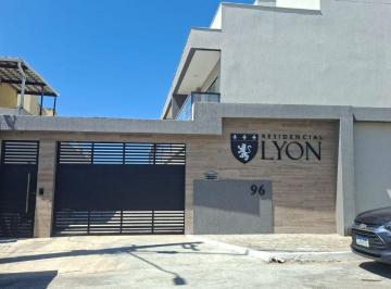 Apartamento de 4 quartos, Lauro de Freitas · Casa Triplex 188m² no Miragem com 3 Suítes + Rooftop e Hidro — Residencial Lyon