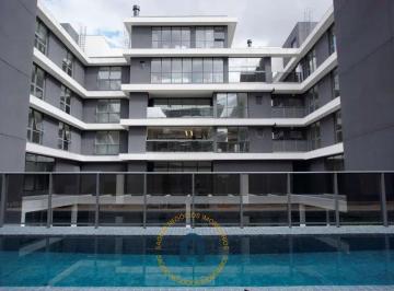 Apartamento · 246m² · 3 Quartos · 3 Vagas · Cobertura para venda em Hugo Lange de 246.00m² com 3 Quartos, 3 Suites e 3 Garagens