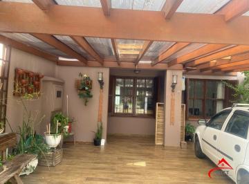 Casa · 100m² · 3 Quartos · 2 Vagas · Casa em condominio na zona Sul.