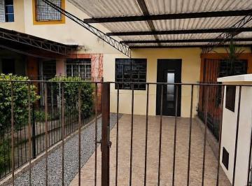 Casa · 48m² · 2 Quartos · 1 Vaga · Sobrado no bairro Restinga - 2 dormitórios com 1 vaga de garagem