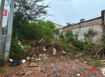 Terreno · 293m² · OTIMO TERRENO NA ZONA NORTE COM 292M2