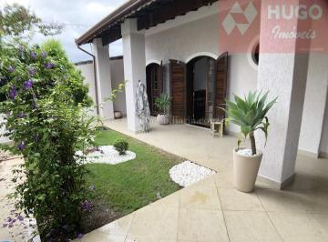 Casa · 140m² · 4 Quartos · 2 Vagas · Espaçosa casa de 4 quartos à venda em São José dos Campos-SP, no bairro Cidade Vista Verde: 2 salas,